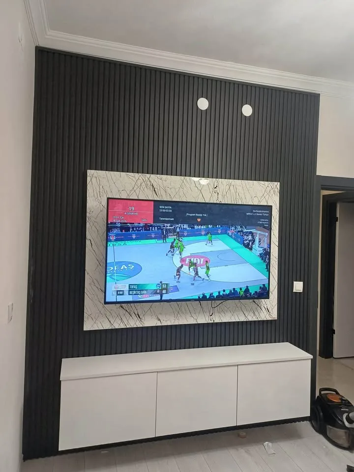 Lambri Kaplamalı Modern TV Ünitesi